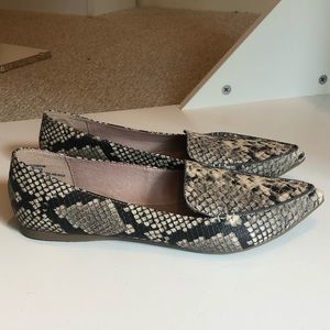 Steve Madden Feather Loafer